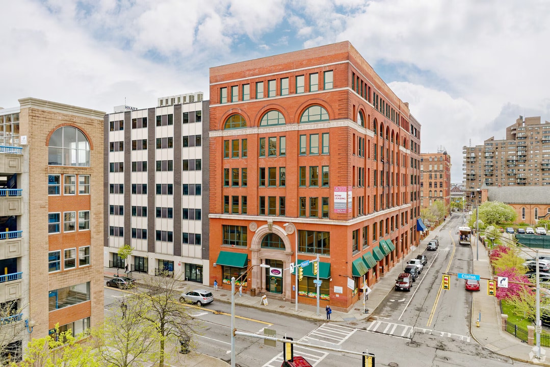 The Lofts at Michaels-Stern in Rochester, NY - Foto de edificio