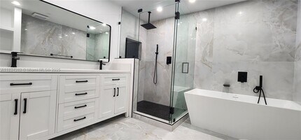 2146 Van Buren St in Hollywood, FL - Building Photo - Building Photo