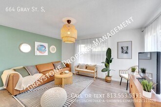 664 Gray St S in St. Petersburg, FL - Building Photo - Building Photo