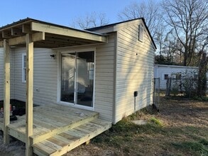 115 Kenneth Blvd in Havelock, NC - Building Photo - Building Photo