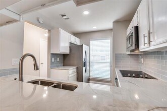 202 Samuel Blvd in Coppell, TX - Building Photo - Building Photo