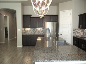 7050 Crystal Dr NE in Rio Rancho, NM - Building Photo - Building Photo