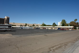 Riverside Resort in Bullhead City, AZ - Building Photo - Building Photo