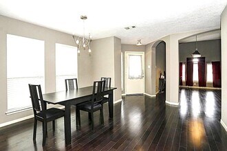 5726 Straight Way in Houston, TX - Building Photo - Building Photo