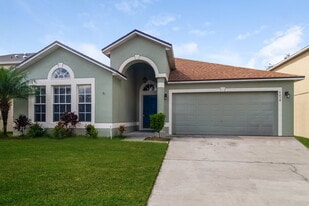 4650 Salamander St in St. Cloud, FL - Building Photo