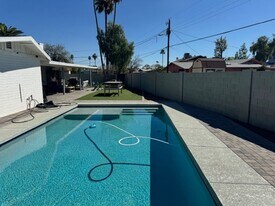 103 E Minton Dr in Tempe, AZ - Building Photo