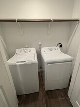 1964 Rd 5714 in Cleveland, TX - Foto de edificio - Building Photo