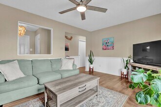 1714 Old Folkstone Rd in Sneads Ferry, NC - Building Photo - Building Photo