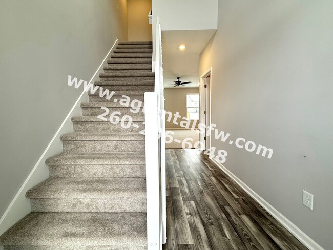 3583 Canal Square Dr in New Haven, IN - Building Photo - Building Photo