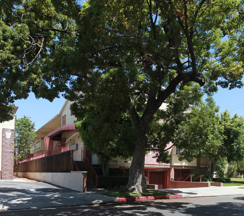 1015 Spazier Ave in Burbank, CA - Foto de edificio