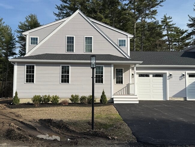 17 Kashmirs Way in Middleboro, MA - Building Photo - Building Photo