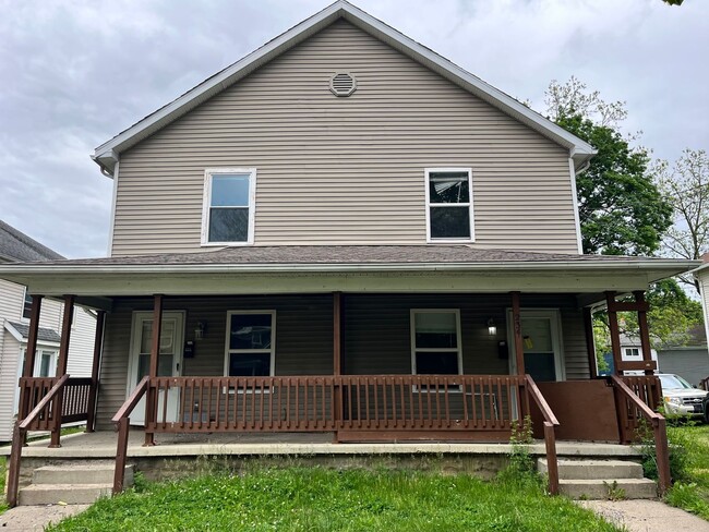 property at 234 W Wilkins St