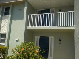 1400 Mineo Dr in Punta Gorda, FL - Building Photo