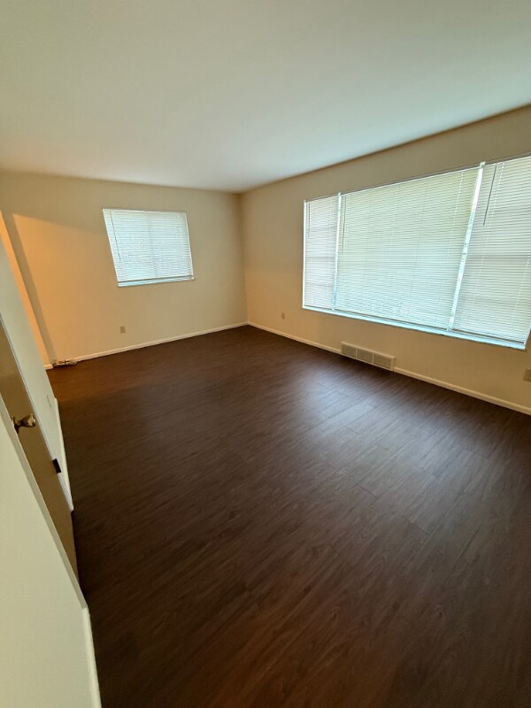 property at 5401 Eichelberger St