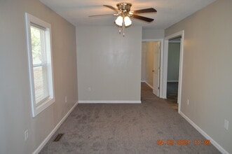 106 Craven Rd, Unit B in Ladson, SC - Building Photo - Building Photo