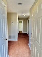 5931 Brewbaker Blvd in Montgomery, AL - Foto de edificio - Building Photo