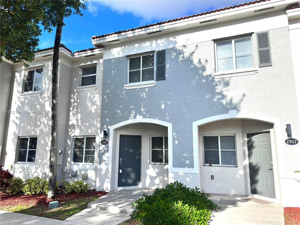 2905 SE 15th Terrace in Homestead, FL - Building Photo