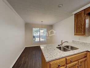 561 Deer Path in Gallatin, TN - Building Photo - Building Photo