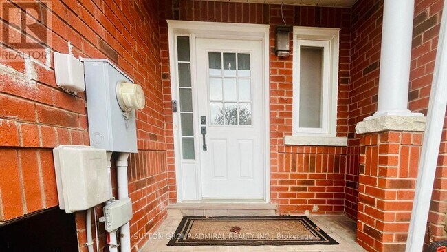 22 Casa Grande St in Richmond Hill, ON - Building Photo - Building Photo