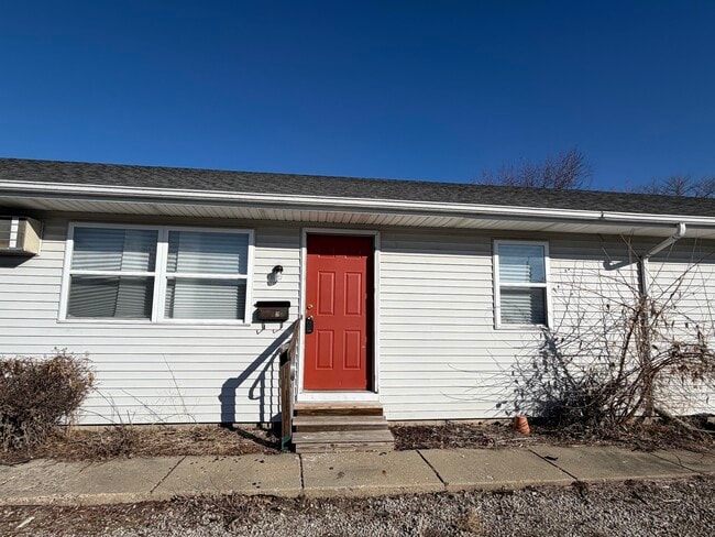 property at 1002 Glendale Ave