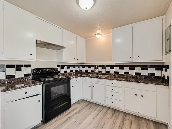 165 Eisenhower Blvd in Denison, TX - Building Photo - Building Photo