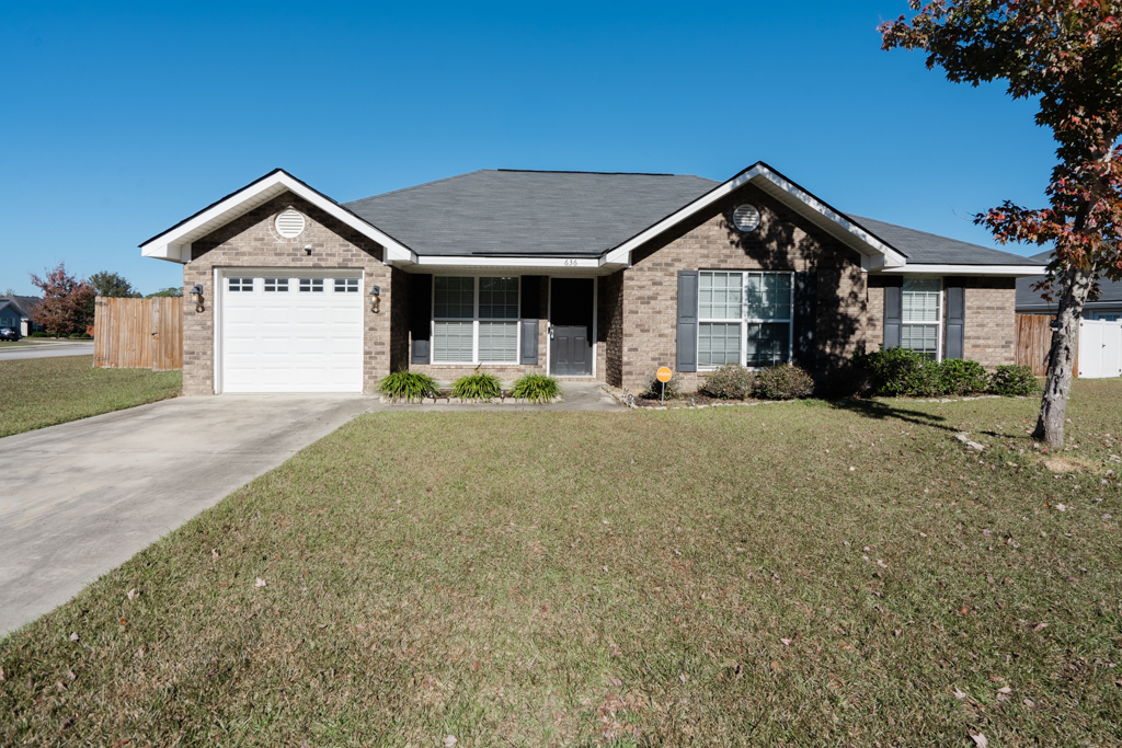 636 Piedmont Ave in Hinesville, GA - Building Photo