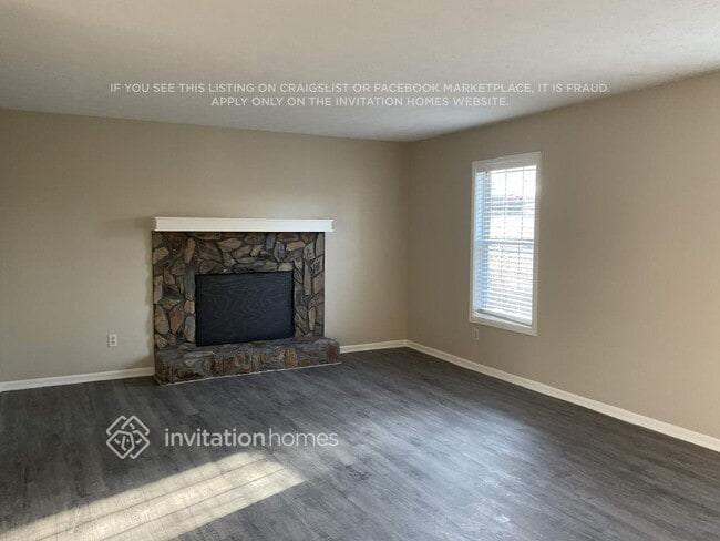 4032 Cindy Dr in Douglasville, GA - Foto de edificio - Building Photo