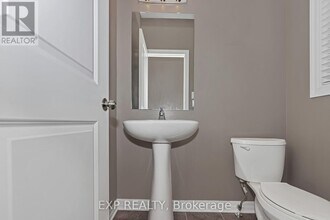 503 Knotridge St in Ottawa, ON - Building Photo - Building Photo