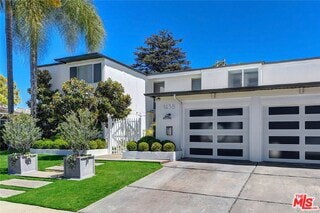 property at 1438 Santiago Dr