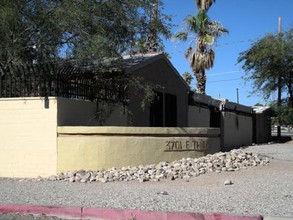 3701 E 3rd St in Tucson, AZ - Building Photo - Building Photo