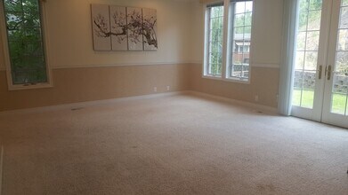 265 NW Terre View Dr in Pullman, WA - Foto de edificio - Building Photo