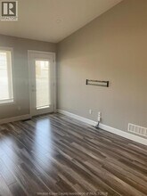 3614 Hallee Cres in Windsor, ON - Building Photo - Building Photo