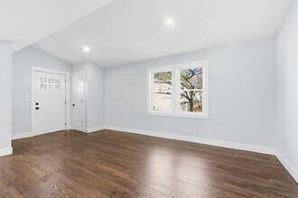 85 Euclid Ave in Ardsley, NY - Foto de edificio - Building Photo