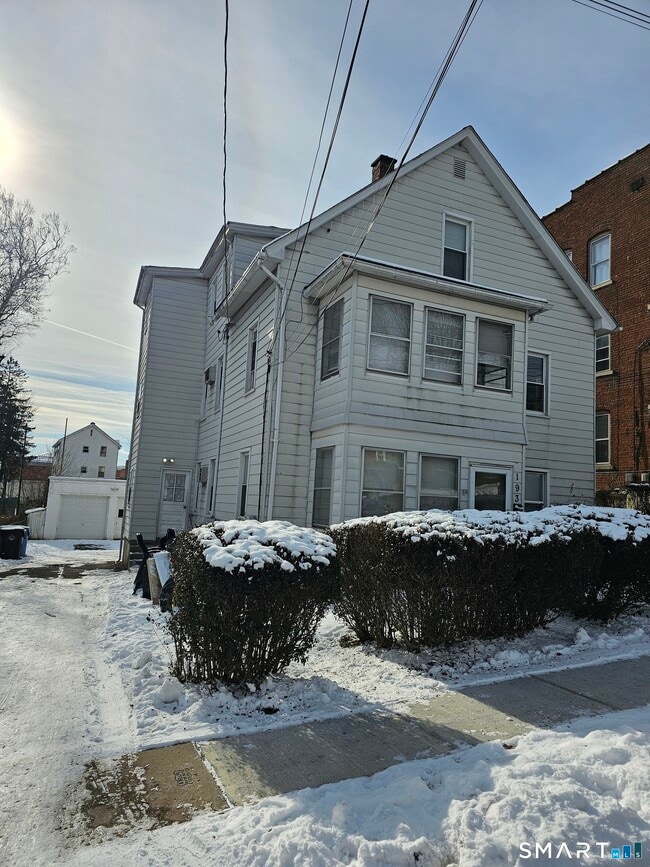 193 Daly Ave in New Britain, CT - Building Photo - Building Photo