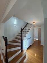 632 W Roxbury Pkwy in Boston, MA - Building Photo - Building Photo