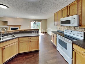 2155 Ripple Rd in Hilliard, OH - Building Photo - Building Photo