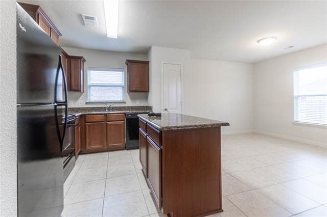 211 Magnolia Dr in Princeton, TX - Building Photo - Building Photo