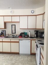 2417 Vermilion Rd, Unit A in Duluth, MN - Building Photo - Building Photo