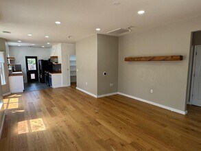 1109 Myrtle St in Austin, TX - Building Photo - Building Photo