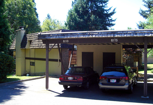 Kenmore Fourplex in Kenmore, WA - Building Photo - Building Photo