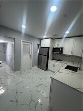 1171 NE 161st Terrace in North Miami Beach, FL - Building Photo - Building Photo