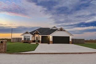 12198 NE Stone Ridge Ln in Fletcher, OK - Building Photo