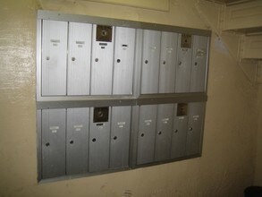1449-1459 Fulton St in Brooklyn, NY - Foto de edificio - Interior Photo