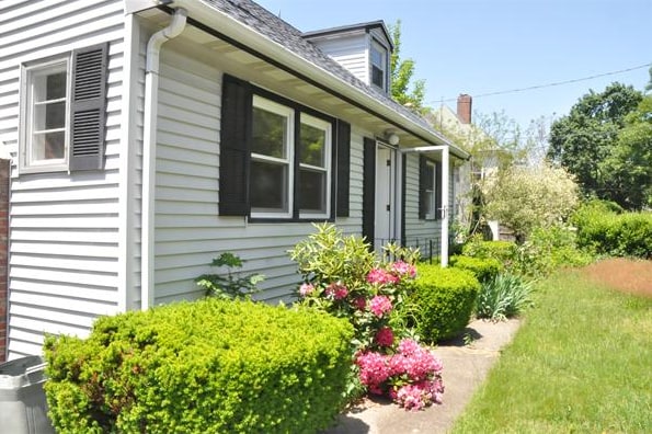 11 Rockland Pl