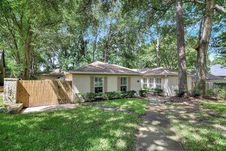 75 Wood Hollow Dr in Conroe, TX - Building Photo - Building Photo