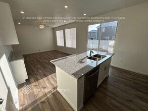 328 N Broadway Dr in Saratoga Springs, UT - Building Photo - Building Photo