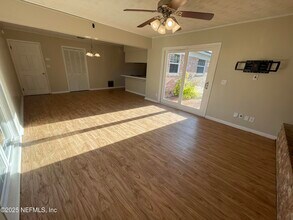 1136 Willow Ln in Orange Park, FL - Building Photo - Building Photo