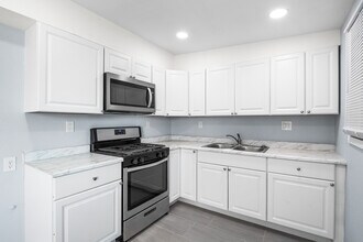 24182 Tamarisk Ave in Boron, CA - Building Photo - Building Photo