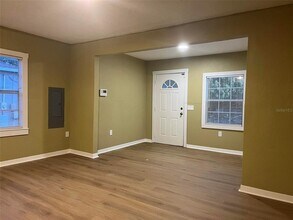 2013 Oceanview Pl in Tampa, FL - Building Photo - Building Photo