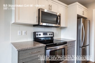 92 Aquitania Cir W in Lethbridge, AB - Building Photo - Building Photo